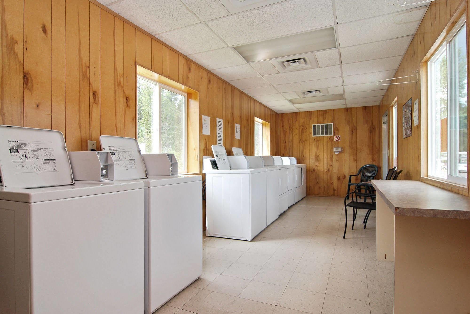 Silver Cove Rv Resort Silver Lake エクステリア 写真