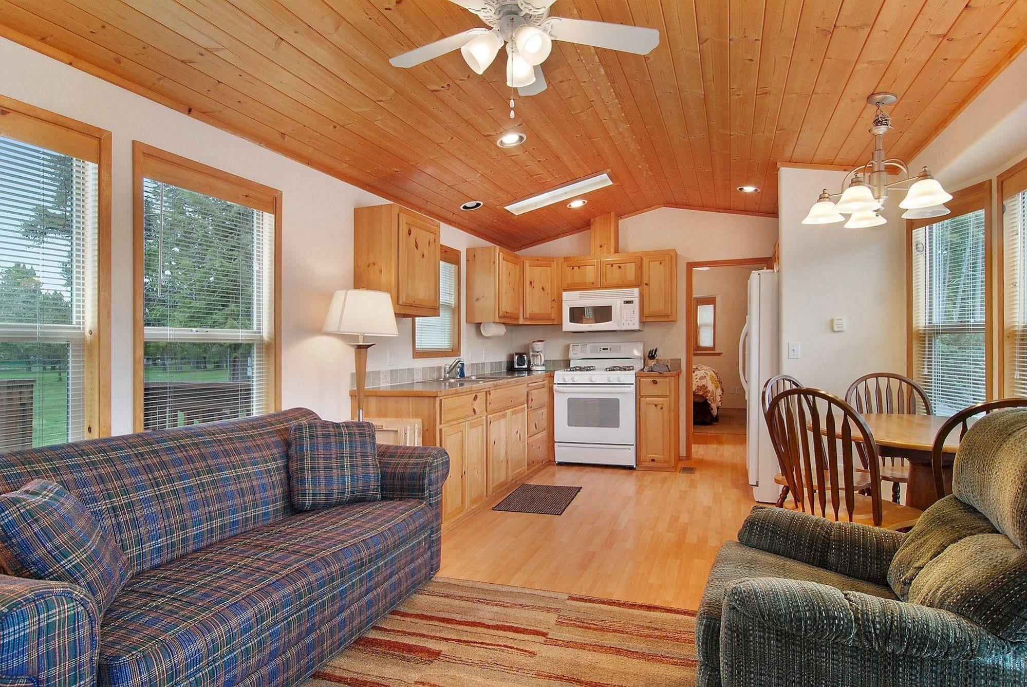 Silver Cove Rv Resort Silver Lake エクステリア 写真